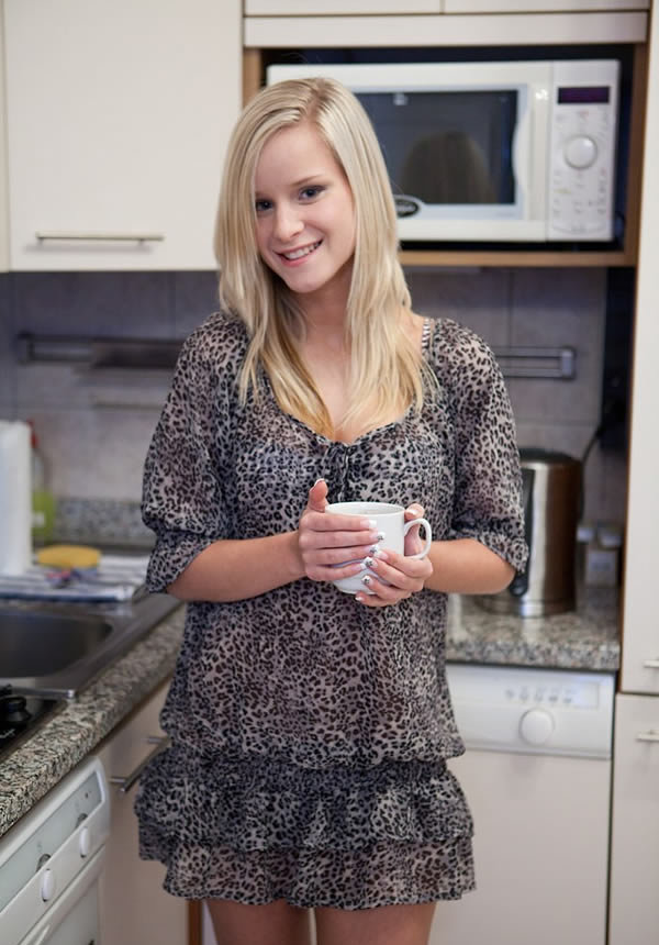 Валюша, 23 года, 5 размер груди